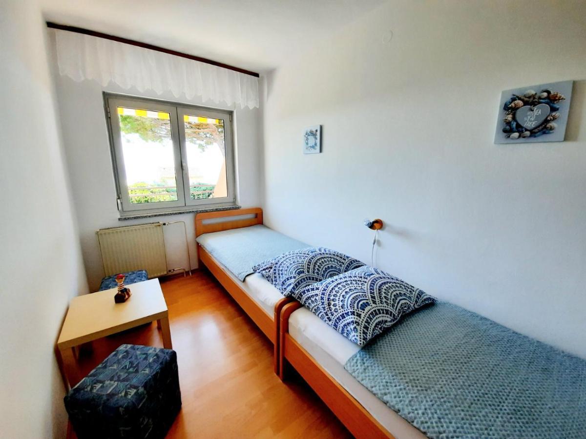 Holiday Erna - Apartments Cherry & Blue Novigrad Istria المظهر الخارجي الصورة